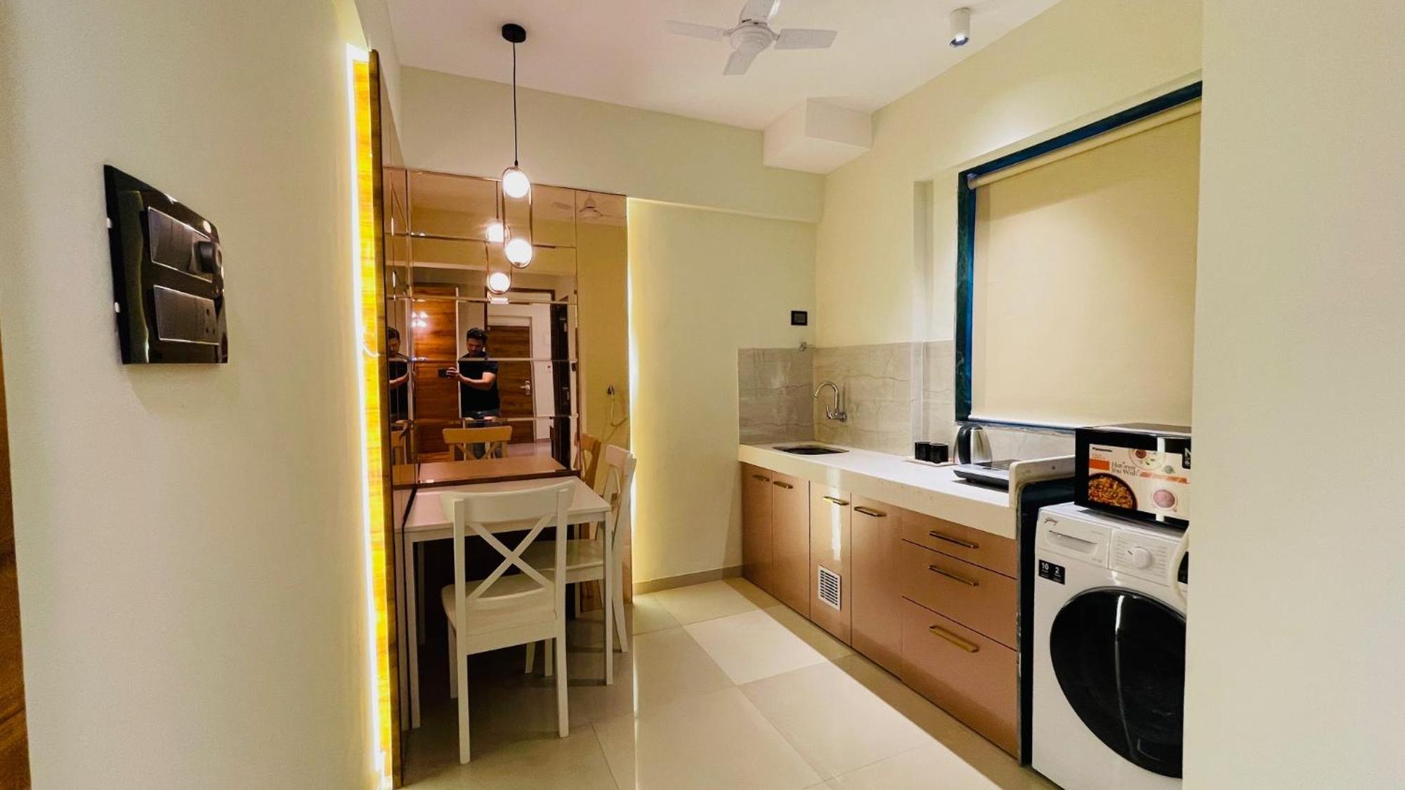 Home2 Studio Apartments Mumbai Exterior foto